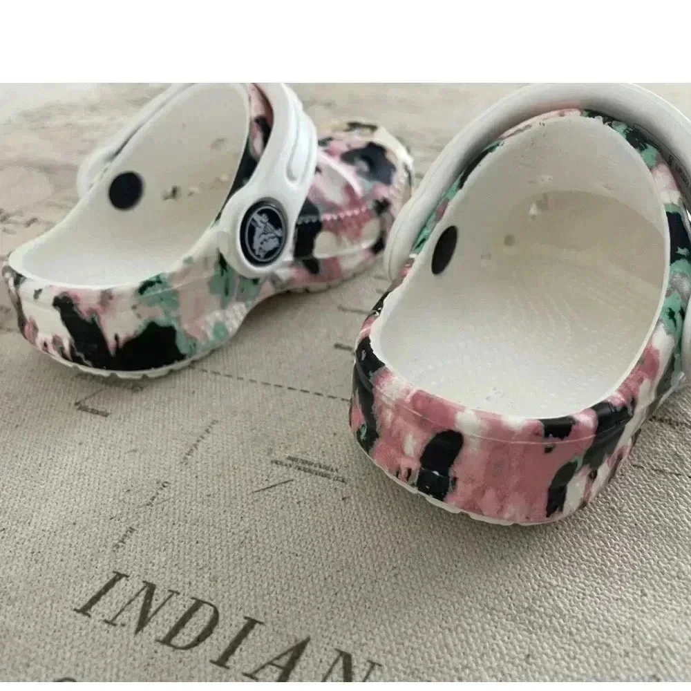 Crocs Classic Tie Dye Mania Clog Size 4